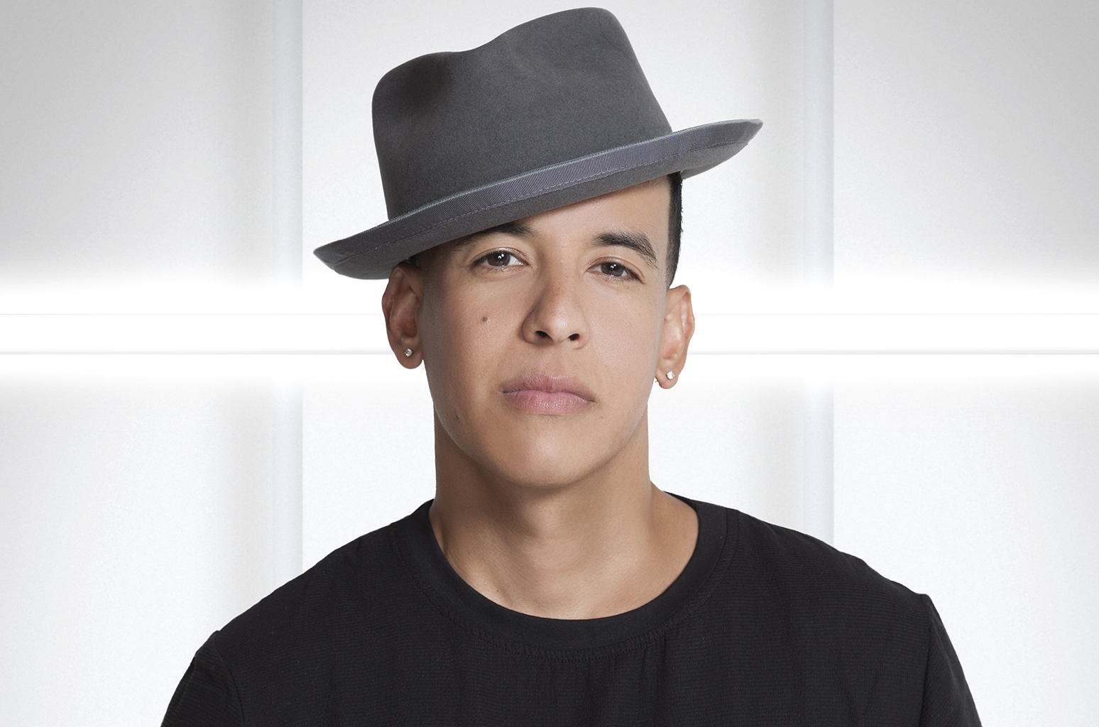 daddy-yankee-2017-cr-cartel-records-billboard-1548.jpg