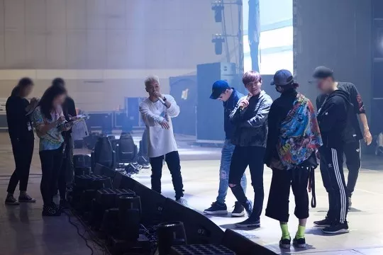 BIGBANG合体了！日本演唱会彩排照爆出