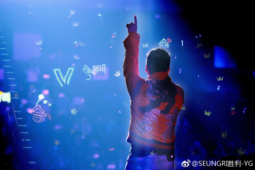 BIGBANG胜利生日会大秀十级中文，翻唱杰伦《告白气球》