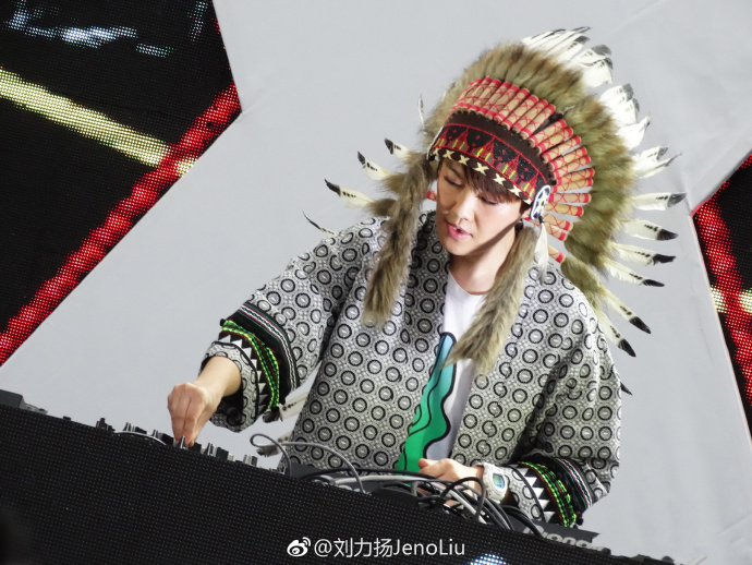 4a330129ly1fgjn3gutwyj235c2d01l0.jpg