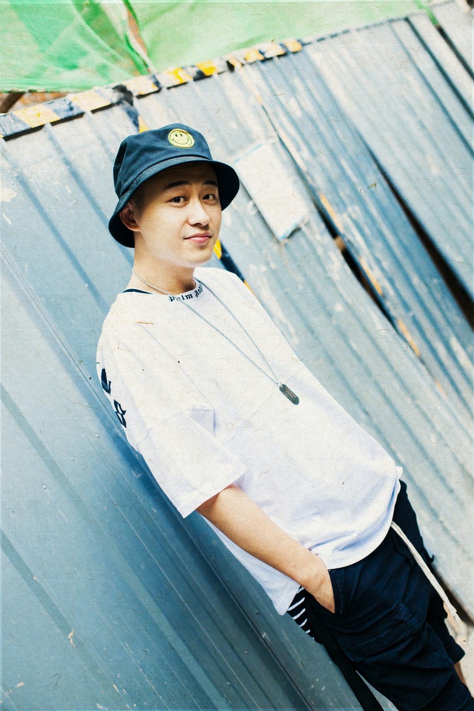 -uJM-fyixtym0913934.jpg