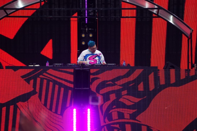 云蹦迪！全球顶尖音乐节Ultra China9月9日DAY.1火爆谢幕！