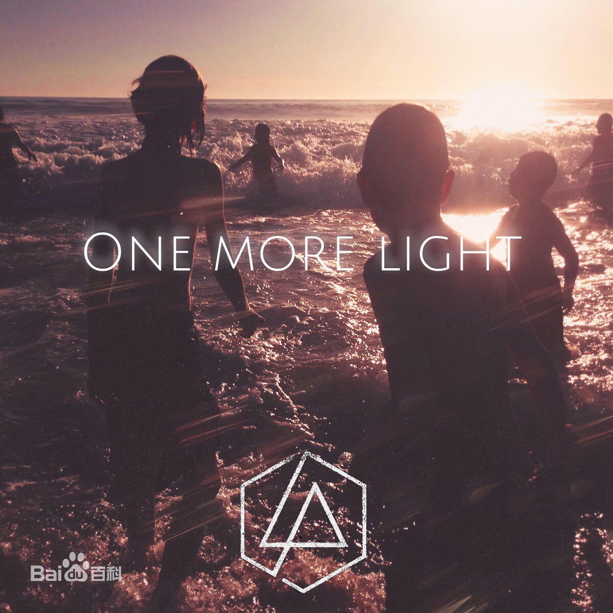 Linkin Park发布最新MV, 致敬已故主唱Chester Bennington
