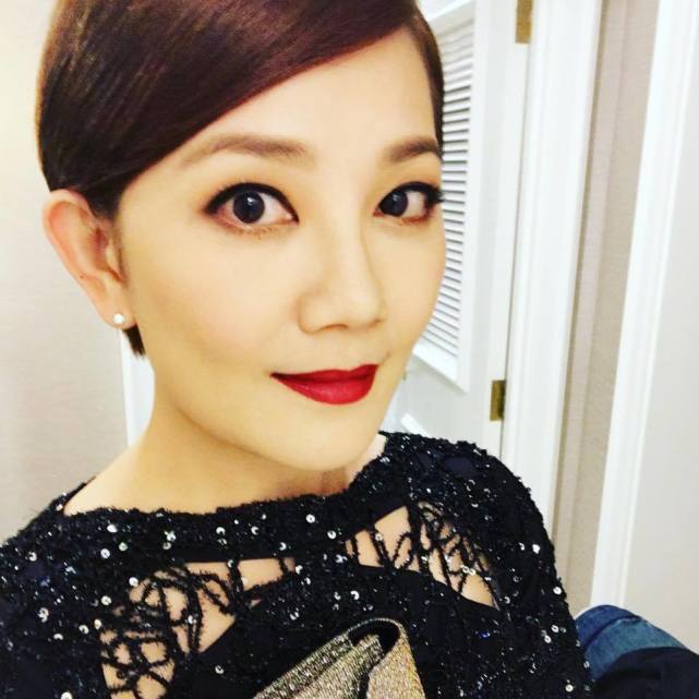 梁静茹新单《两难》上线，唱出现代都市女性的爱情观