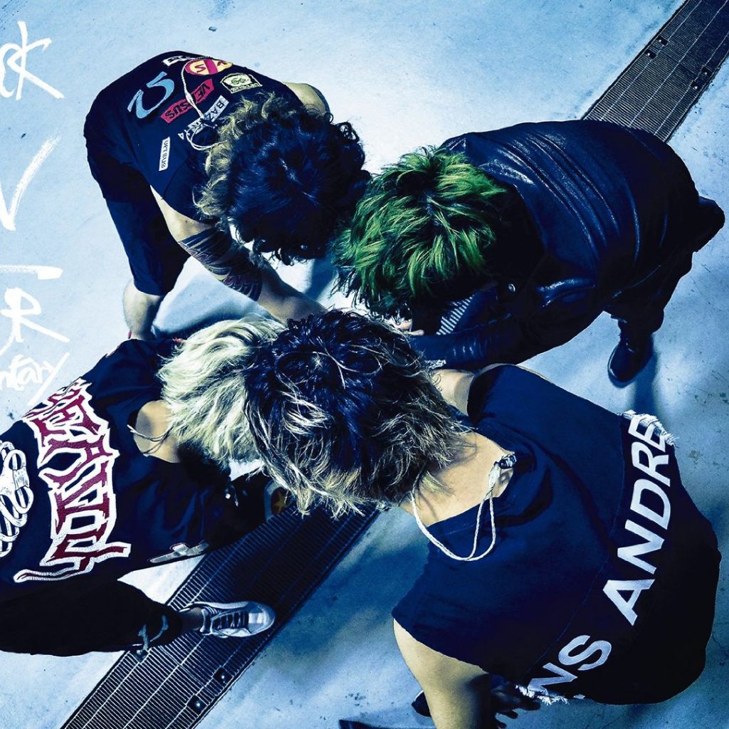 场面火爆！ONE OK ROCK乐队日本巡演献唱热单