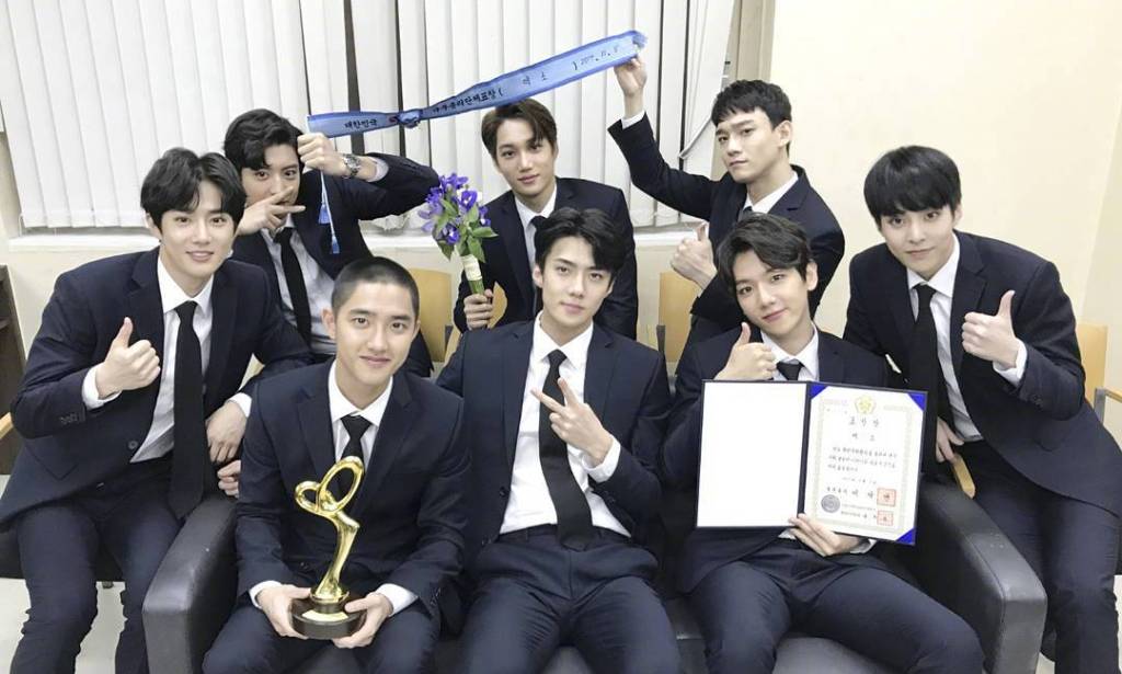 EXO四巡演唱会宣传片公布，时隔两年再次回归巨蛋舞台