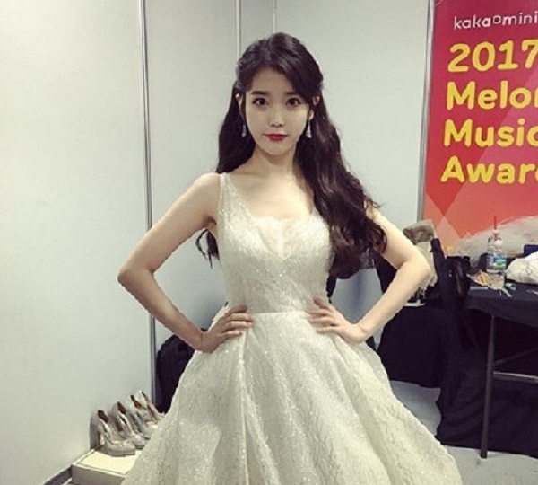 93f8d29dgy1fmf2t2dtovj20e80dln5n.jpg